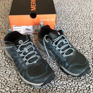 Merrell Size 6 Women